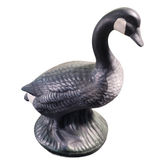 VINTAGE Tolppis MudHut Hamburg MN ceramic molded hand-painted Canadian goose 7X6 - Picture 1 of 10